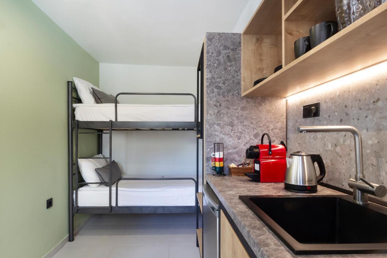 Araliki Suites Полихроно Экстерьер фото