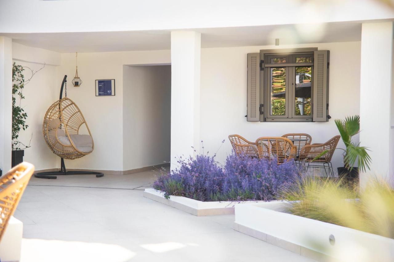 Araliki Suites Полихроно Номер фото