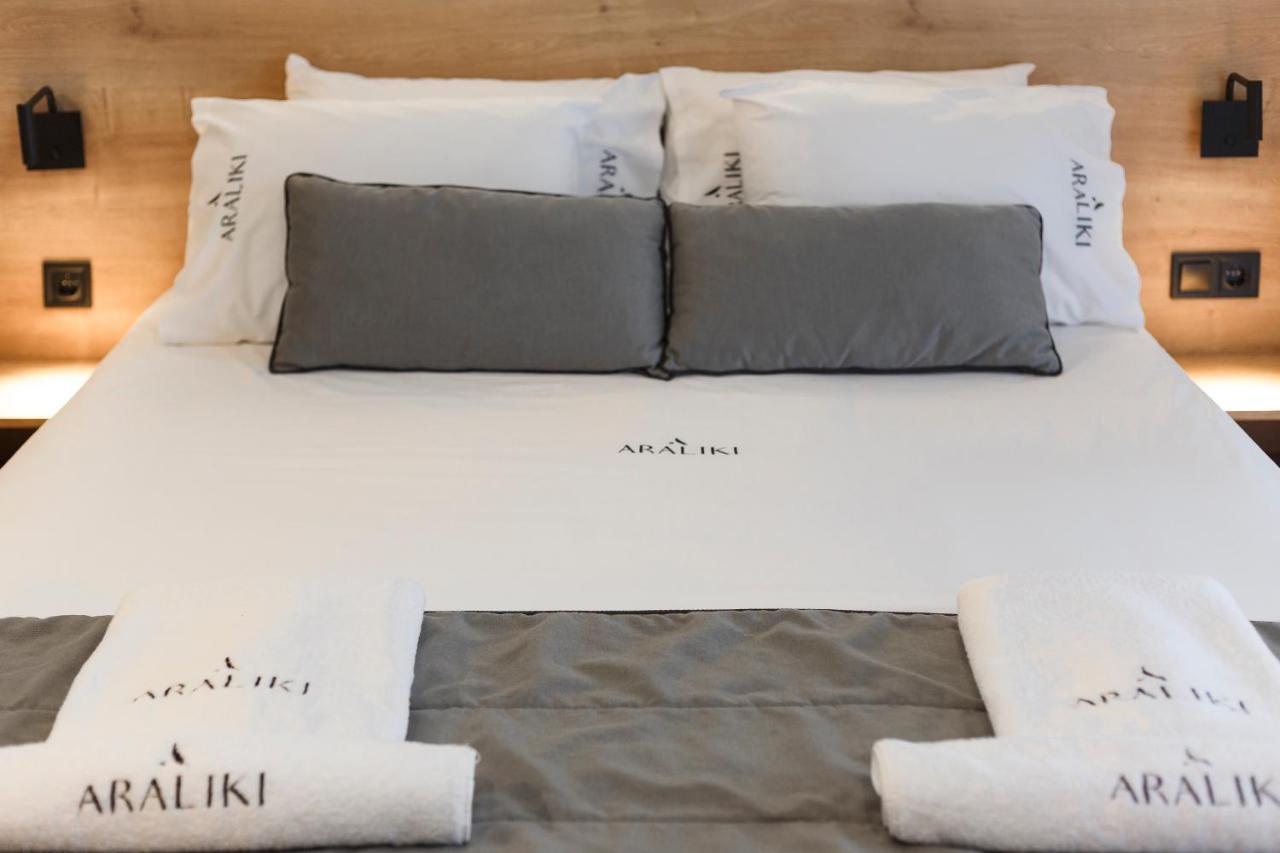 Araliki Suites Полихроно Экстерьер фото